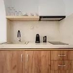 Celestial Seaview Apartments-dionysios *